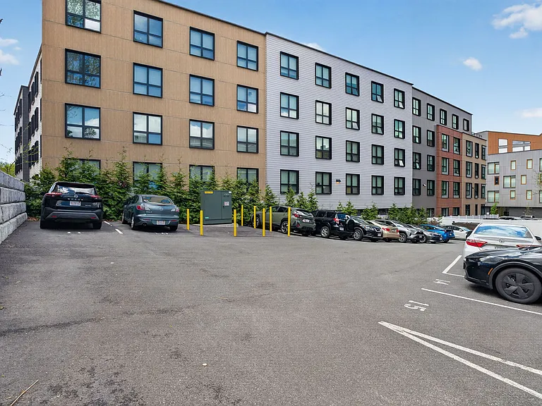 21 Glen Rd #13 — Photo 12