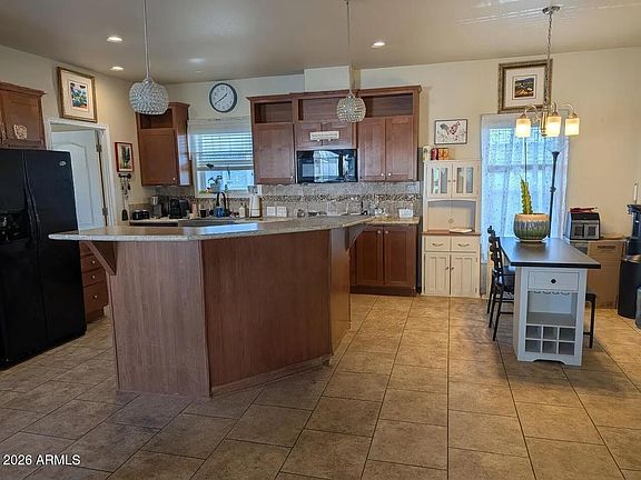 4th image of 2000 S Apache Road #337