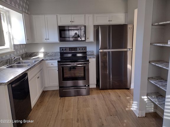 2nd image of 251 Meadowview Dr