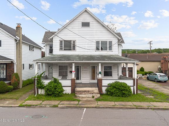 2nd image of 267 Main St