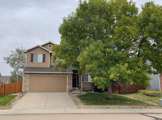 2322 Billings Ln, Longmont, CO 80504