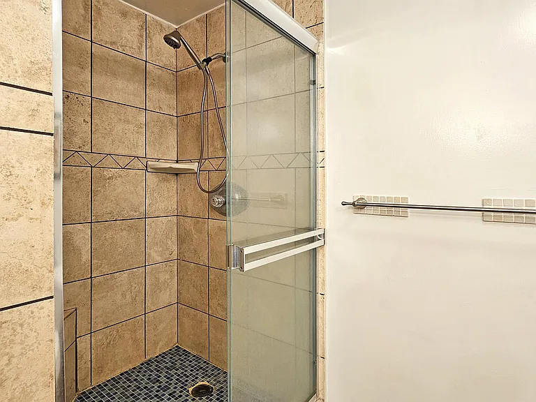 1720 Ala Moana Blvd #606B-606B-606B — Photo 20