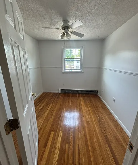 4 Bartlett Dr #A — Photo 12