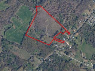 253 N Broad St, Bowman, GA 30624
