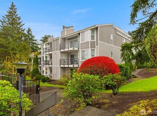 4202 Factoria Blvd SE #D2, Bellevue, WA