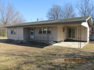 106 N Virgina St, Summit, AR 72677