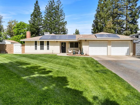 18758 Shore Dr, Madera, CA 93638