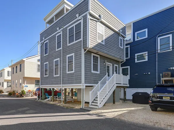 27 E Channel Way, Lavallette, NJ 08735