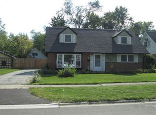 190 W Raye Dr, Chicago Heights, IL 60411