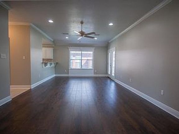 5th image of 13046 Oakberry Ln