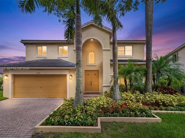 1038 Lavender Cir, Weston, FL 33327