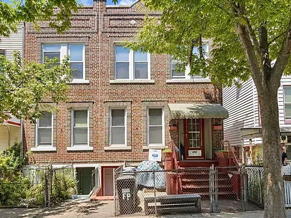 809 Friel Place image 1 of 1
