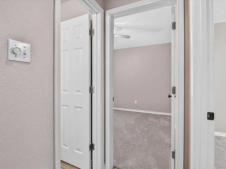 5114 Spring Brook Dr — Photo 29