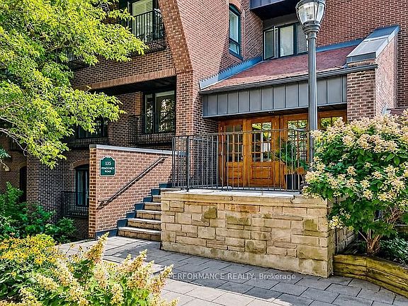 2nd image of 135 Springfield Rd #10