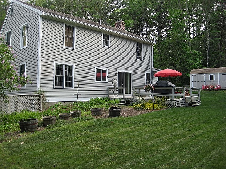 2nd image of 5 Amos Tuck Rd