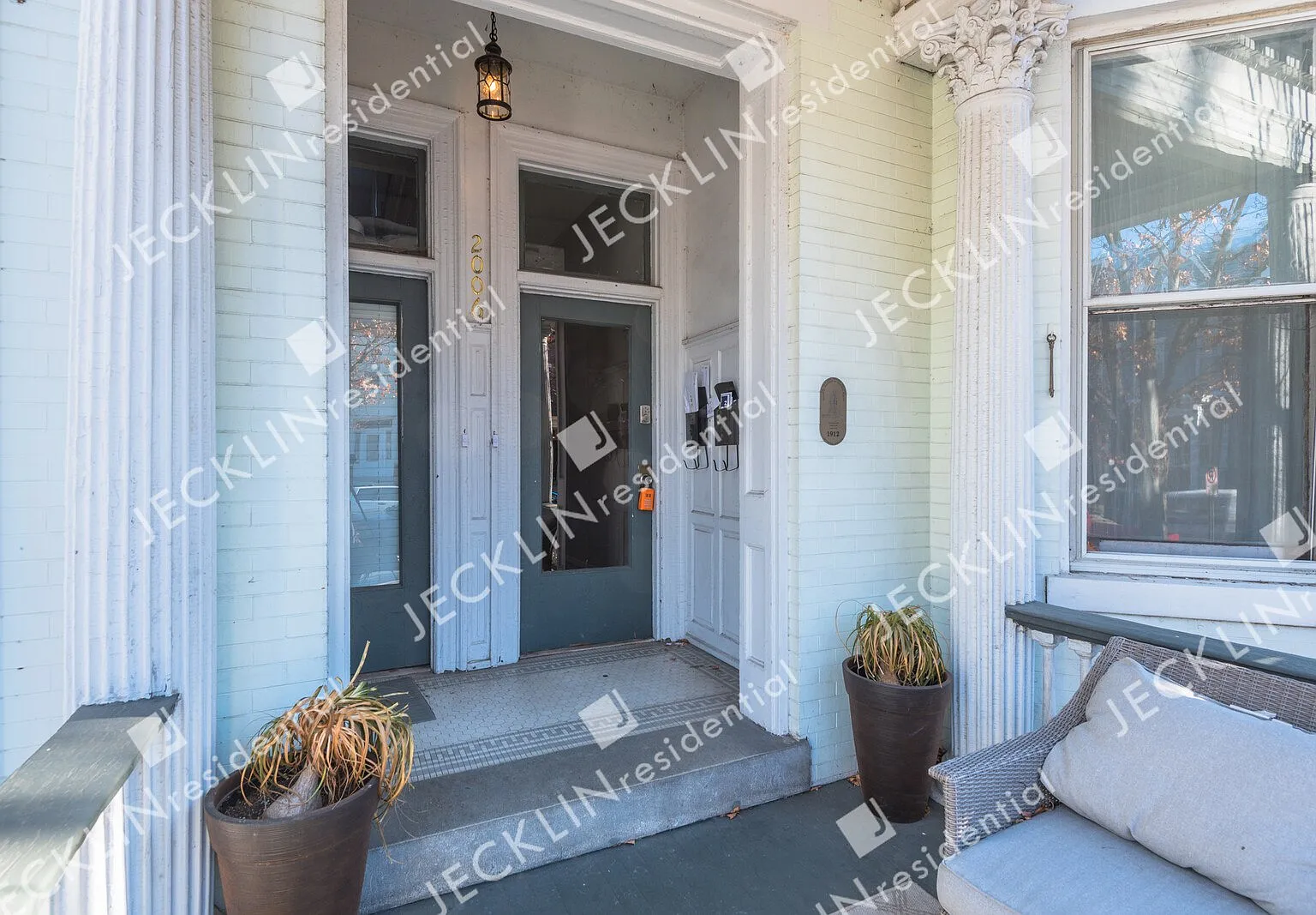 2006 W Grace St Apt B — Photo 4