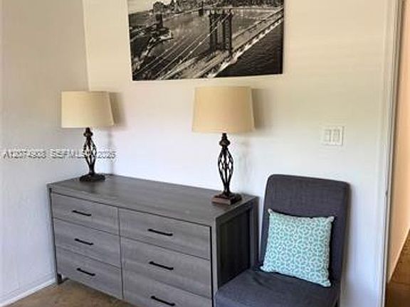 5th image of 935 Polk St #935
