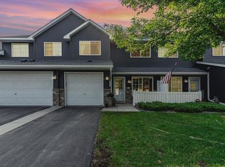 302 Horizon Dr SE #26, New Prague, MN 56071