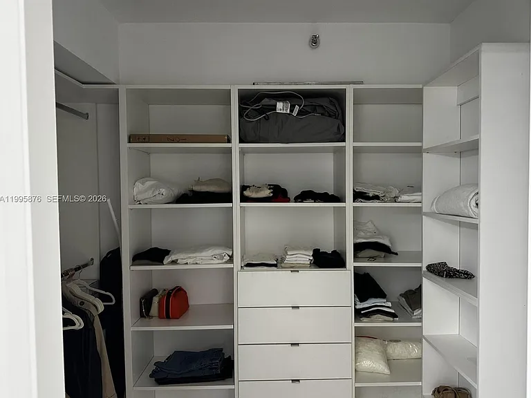 19195 NE 36th Ct #201 — Photo 12