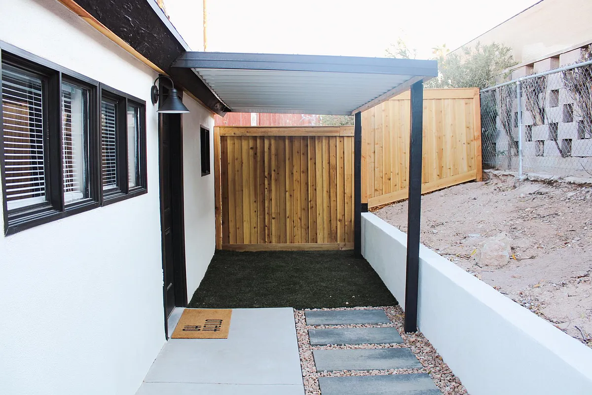 Building Photo - 1634 Phillips Ave #STUDIO