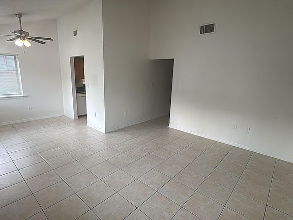 2nd image of 1159 Old South Dr