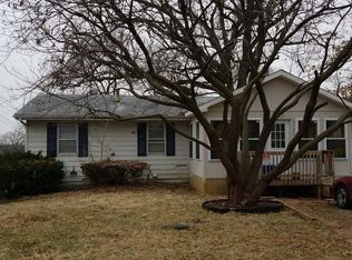 4636 N Elmwood Ave, Kansas City, MO 64117
