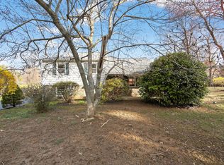 1567 Sugartown Rd, Paoli, PA