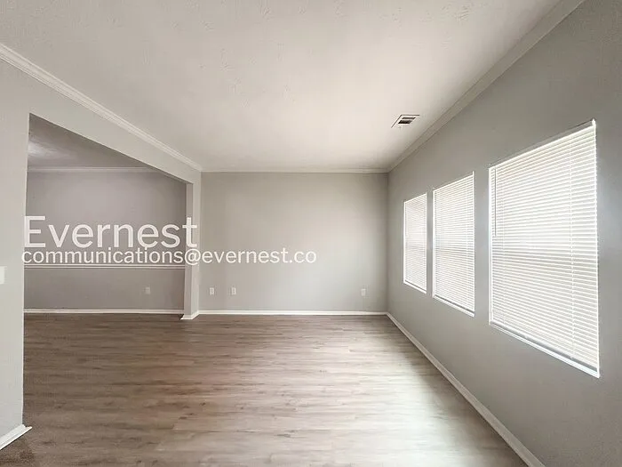 263 Elm Forest Way — Photo 7