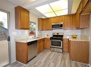 517 Prairie Way, Perris, CA 92571