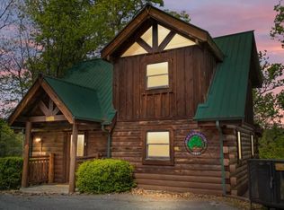 2864 Pine Haven Dr, Sevierville, TN 37862