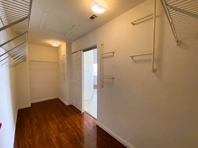 172 Flying Hills Ave — Photo 36
