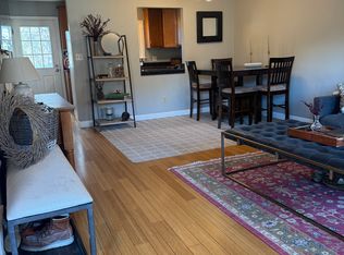 62 Freetown Rd APT 4, Raymond, NH 03077