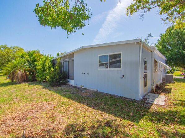300 NE Opal Drive, Jensen Beach, FL 34957