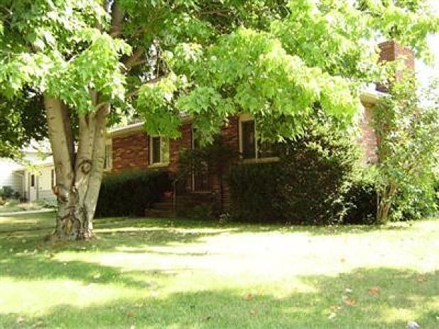 2nd image of 35314 Glen Dr
