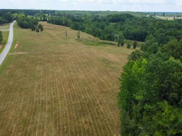373 Quarter Round Rd, Pacolet, SC 29372
