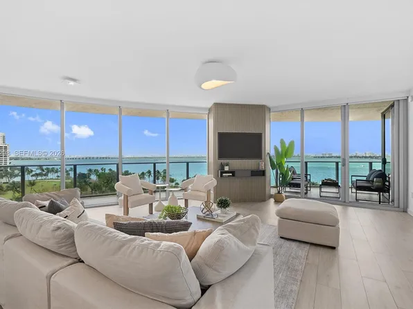 488 NE 18th St #715, Miami, FL 33132