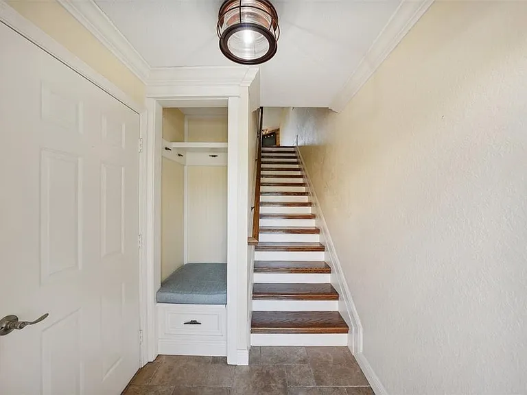 637 Pinellas Bayway S #105 — Photo 47