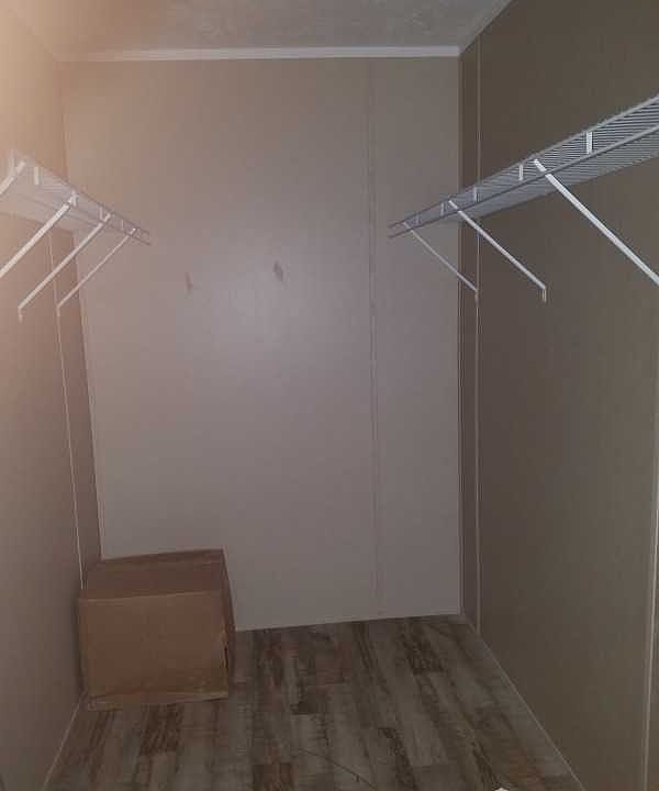 2nd image of 102 Montrose Ter