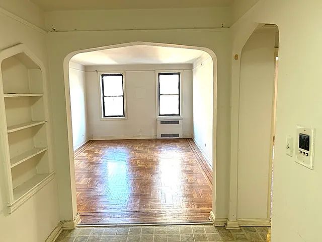 1st image of 47-25 40th St #3I