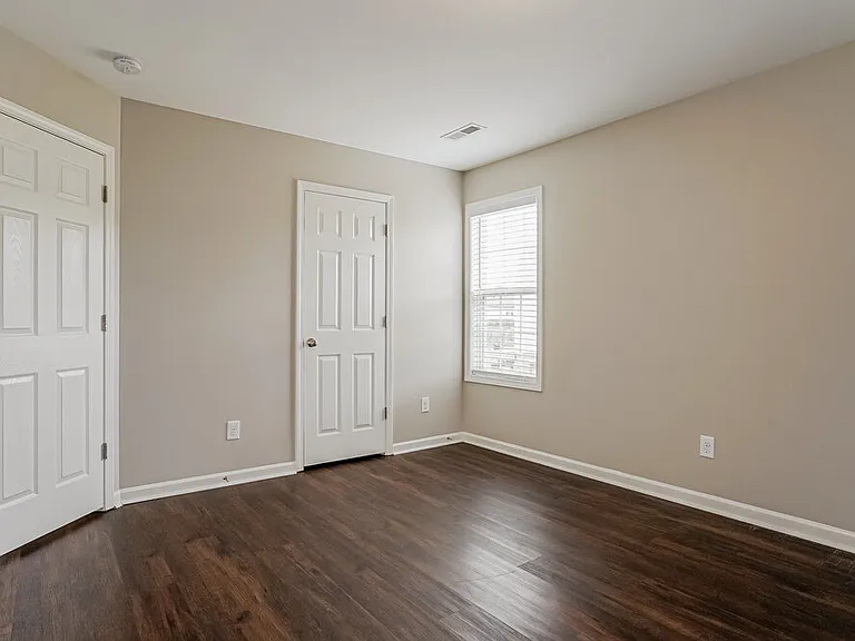 2323 King Malcolm Ln — Photo 16