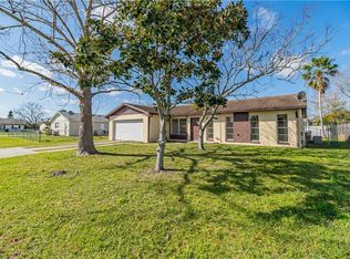 136 Loredo Ln, Kissimmee, FL 34743