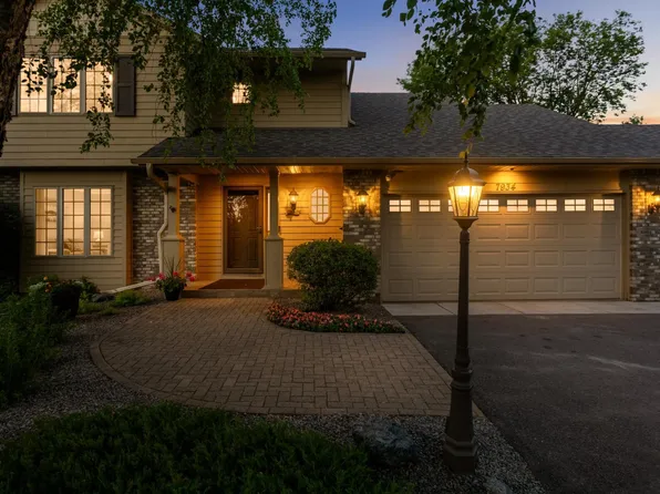 7934 Chesshire Ln N, Maple Grove, MN 55311
