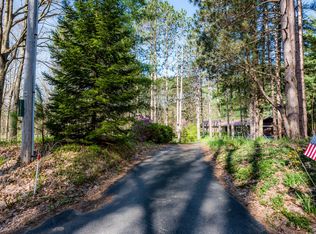 13834 Minnich Rd, Sawyer, MI 49125
