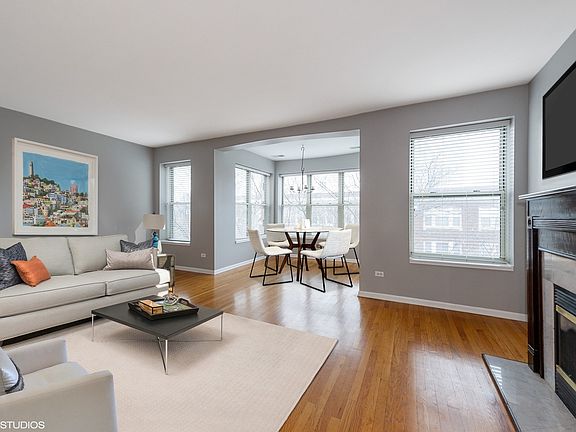 2nd image of 1217 W Rosemont Ave APT 3
