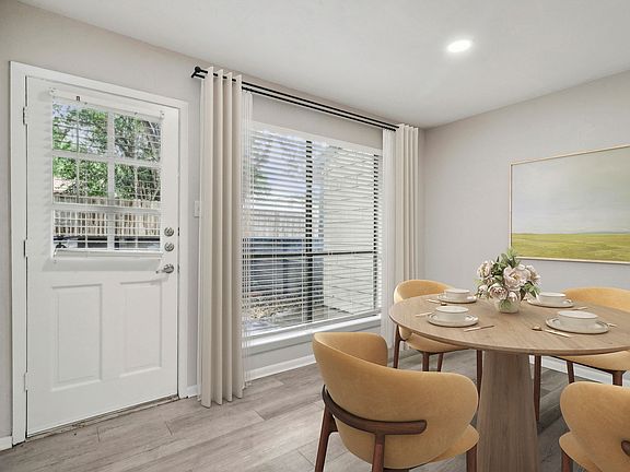 B9 Platinum | 2 Bed / 2 Bath | 1,269 Sq Ft