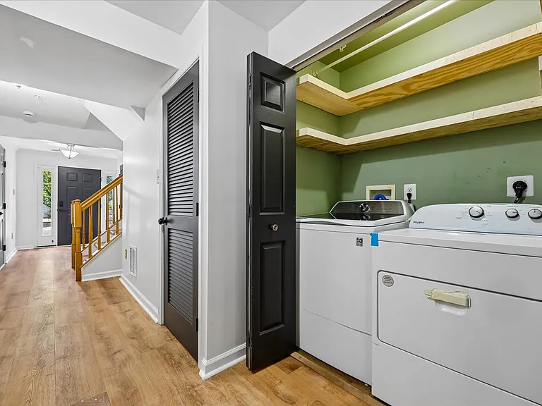 4616 Ripley Manor Ter — Photo 33