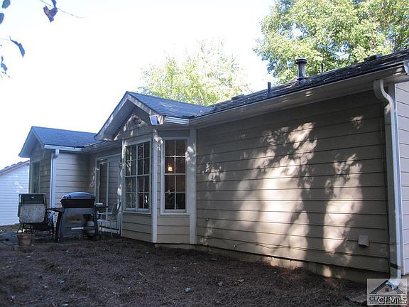 2nd image of 1413 Oak Knoll Drive
