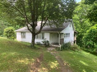 115 Griffith Creek Rd NE, Check, VA 24072