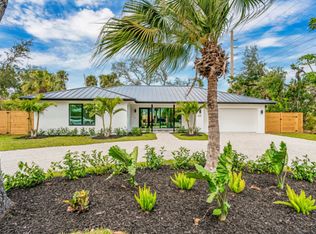 645 Flamevine Ln, Vero Beach, FL 32963
