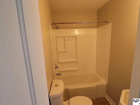 3rd image of 2225 N 49th St
